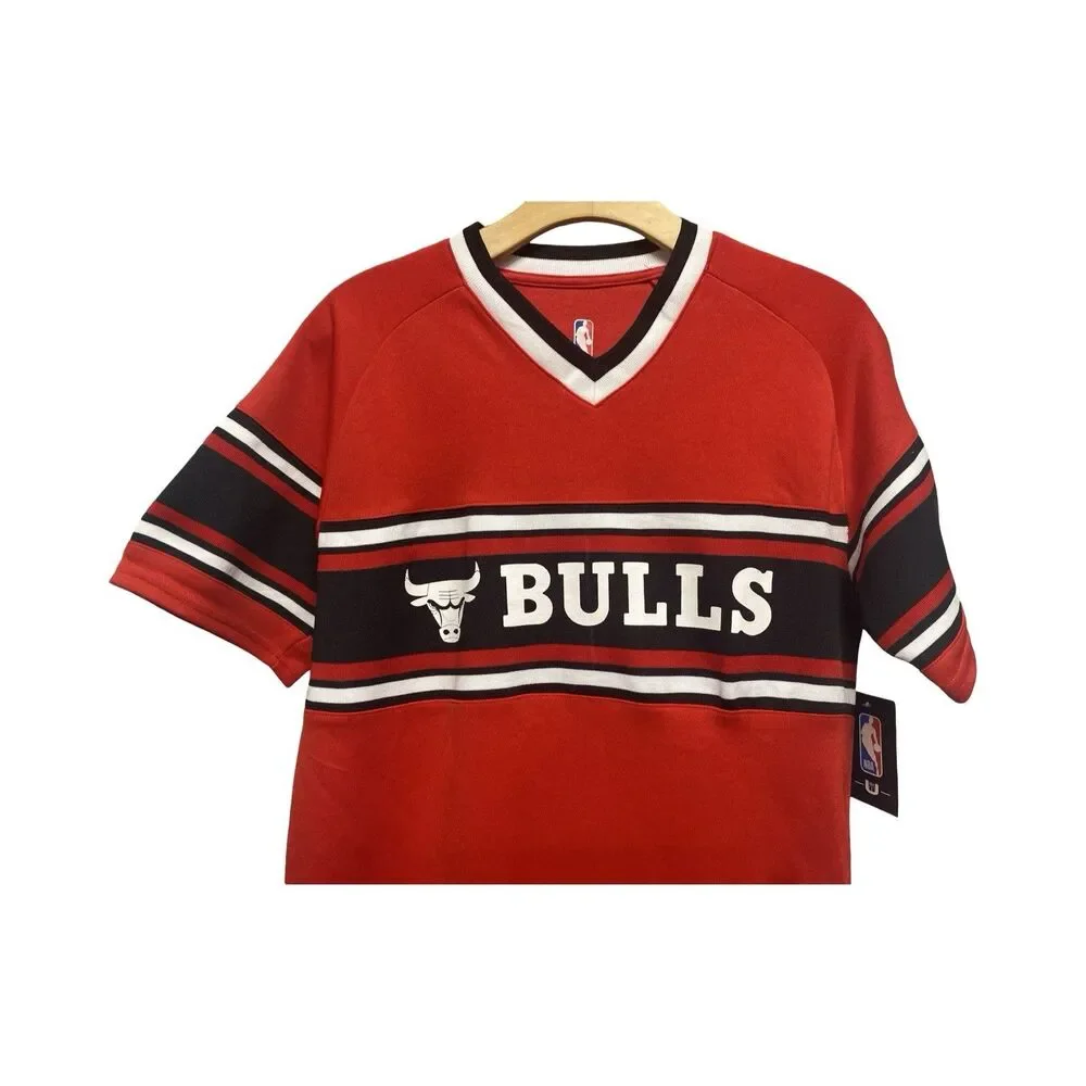 Chicago Bulls Jersey Men's Court Yard Short Sleeve Shirt Size Small
